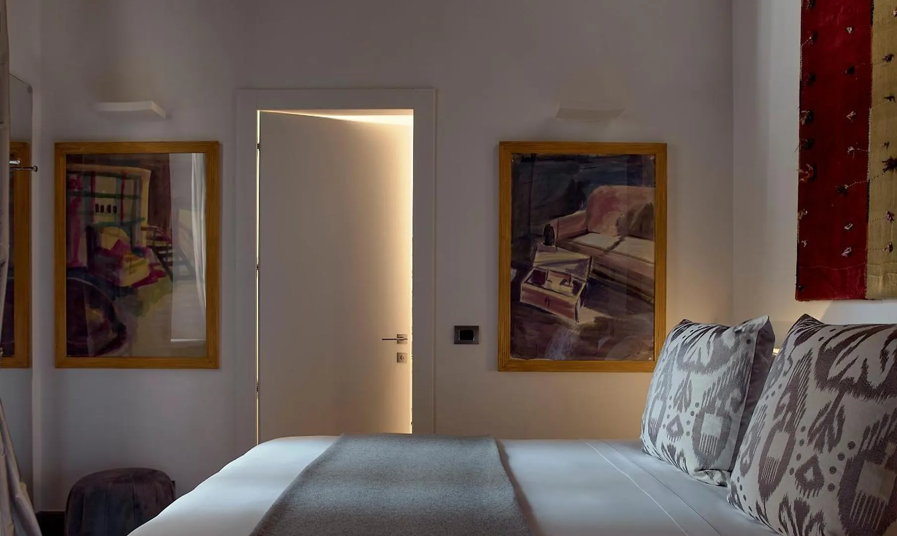 Palazzo Delle Pietre - Luxury Apartments Rome 5*,  Italy