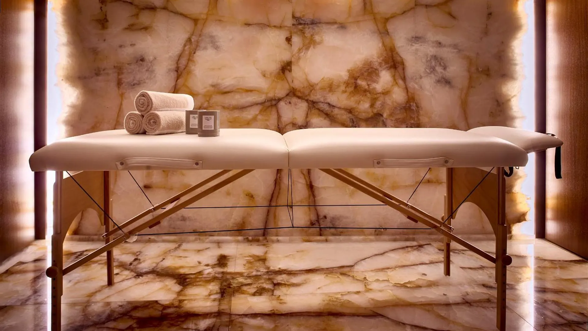 Aparthotel Palazzo Delle Pietre - Luxury Apartments Rome