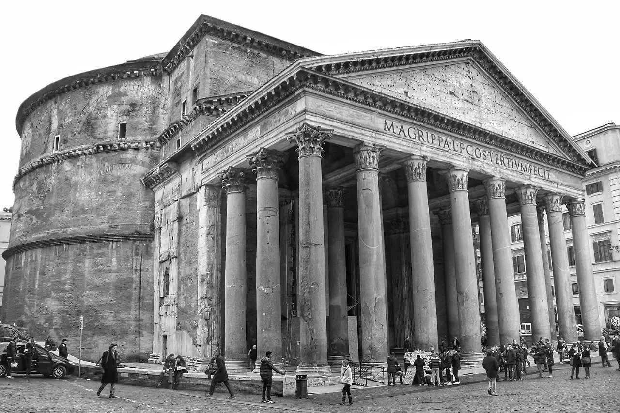 Palazzo Delle Pietre - Luxury Apartments Rome