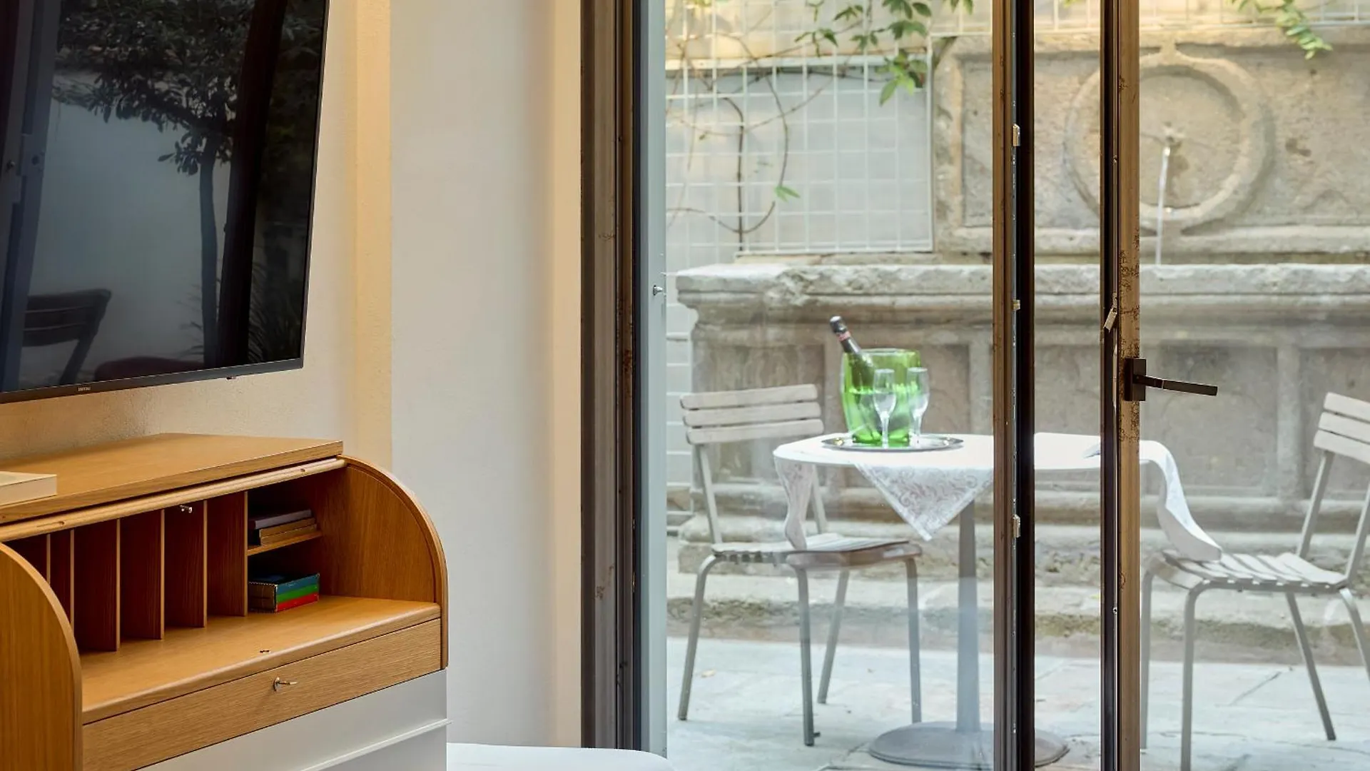 Apart-hotel Palazzo Delle Pietre - Luxury Apartments Roma